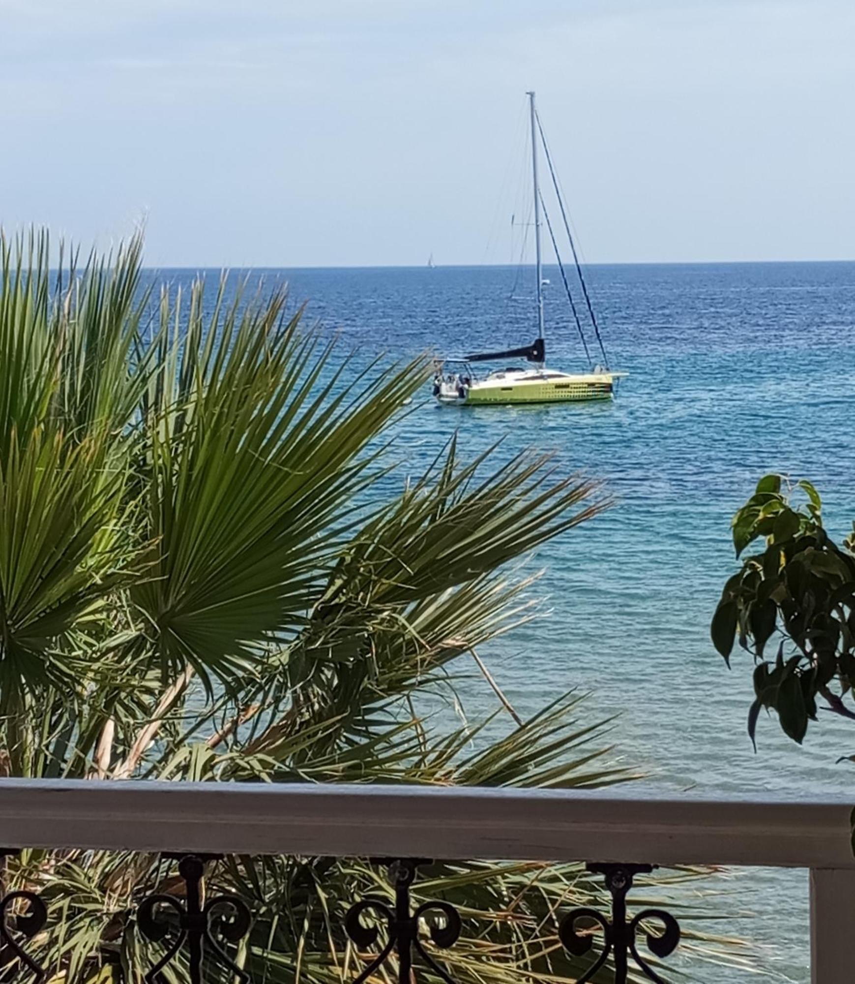 Svetlana & Michalis Oasis Hotel Agia Marina  Eksteriør bilde